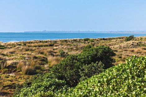 Photo of property in 3/201 Oceanbeach Road, Mount Maunganui, 3116