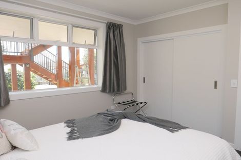 Photo of property in 104 Seaview Road, Paraparaumu Beach, Paraparaumu, 5032