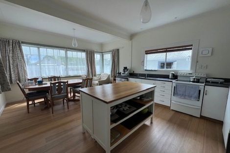 Photo of property in 4 Brougham Street, Nelson South, Nelson, 7010