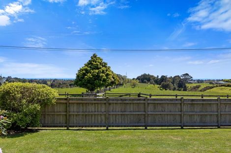 Photo of property in 25 Atkinson Road, Hurworth, New Plymouth, 4371