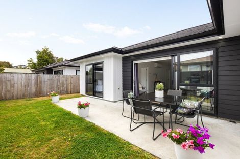 Photo of property in 5u2 Camden Place, Pukete, Hamilton, 3200