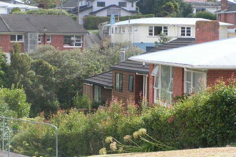 Photo of property in 2/19 Bond Crescent, Forrest Hill, Auckland, 0620