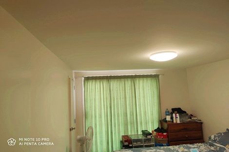 Photo of property in 57 Ayton Drive, Totara Vale, Auckland, 0629