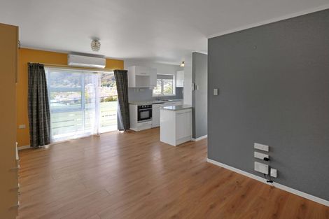 Photo of property in 2/6 Main Road, Wainuiomata, Lower Hutt, 5014