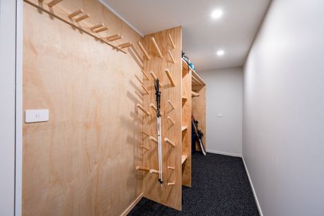 Photo of property in 15 Faulks Terrace, Wanaka, 9305