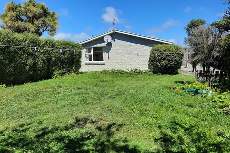 Photo of property in 5 Daniels Road, Redwood, Christchurch, 8051