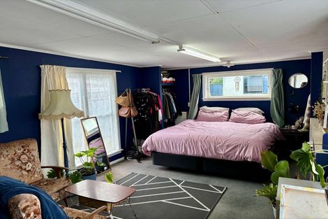 Photo of property in 13 East Street, Feilding, 4702