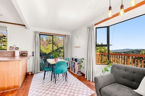 Photo of property in 24 Titiro Moana Road, Korokoro, Lower Hutt, 5012