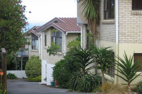 Photo of property in 2/16 Marama Street, Castor Bay, Auckland, 0620