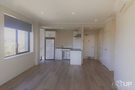 Photo of property in 2/22 Kerewhenua Crescent, Hobsonville, 0616