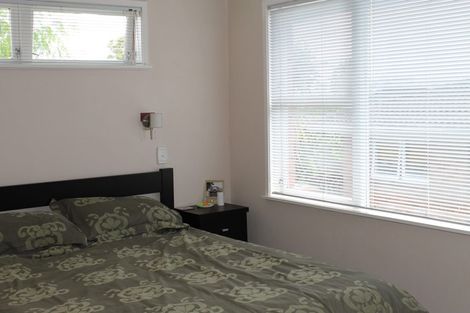 Photo of property in 3/155 Shakespeare Road, Milford, Auckland, 0620