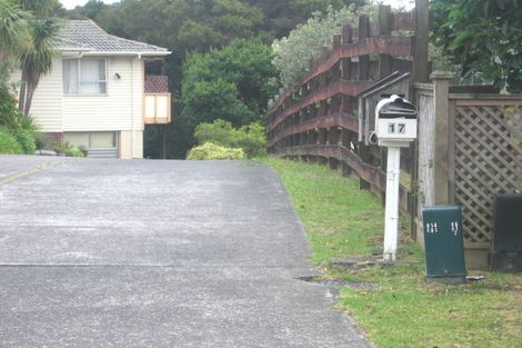 Photo of property in 2/17 Powrie Street, Glenfield, Auckland, 0629