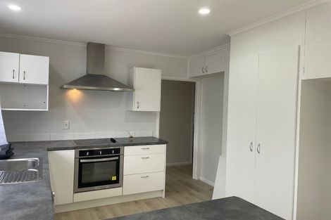 Photo of property in 372 Great South Road, Opaheke, Papakura, 2113