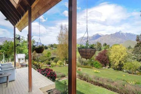 Photo of property in 58 Mountain View Road, Dalefield, Queenstown, 9371