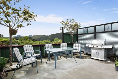 Photo of property in 71 Mangotahi Road, Thames, 3577