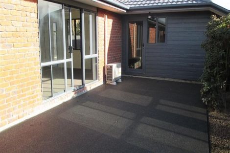 Photo of property in 83 Grafton Street, Waltham, Christchurch, 8011