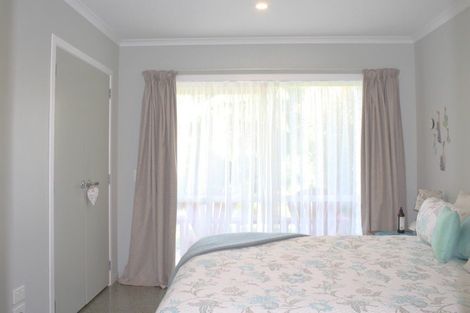 Photo of property in 1 Pukeko Way, Whiritoa, Whangamata, 3691