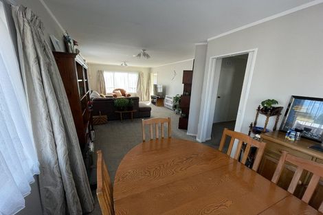 Photo of property in 2/26 Whites Line West, Woburn, Lower Hutt, 5010