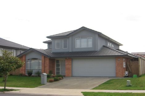 Photo of property in 24 Coachman Drive, Flat Bush, Auckland, 2016