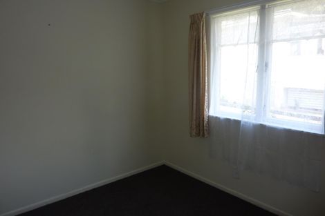 Photo of property in 12 Barrie Avenue, Papatoetoe, Auckland, 2025