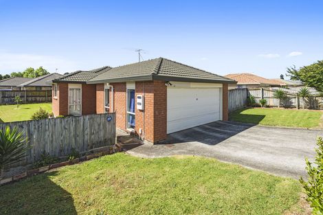 Photo of property in 36 Kayes Road, Pukekohe, 2120