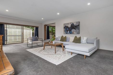 Photo of property in 189 Tararua Road, Levin, 5571