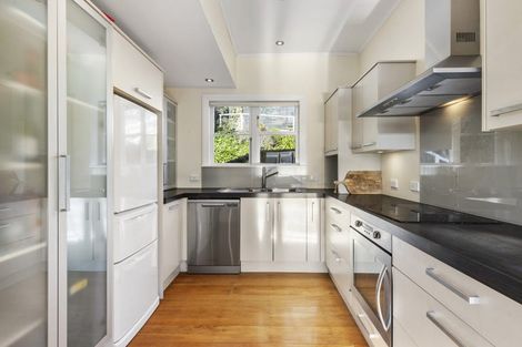 Photo of property in 19 Bankot Crescent, Ngaio, Wellington, 6035