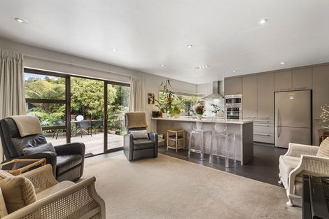 Photo of property in 2/19 Amante Crescent, Mairangi Bay, Auckland, 0630