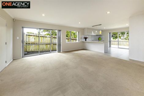 Photo of property in 16 Forbes Road, Favona, Auckland, 2024