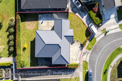 Photo of property in 32 Filmer Crescent, Wallaceville, Upper Hutt, 5018
