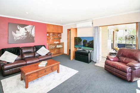 Photo of property in 993 Junction Road, Egmont Village, New Plymouth, 4371