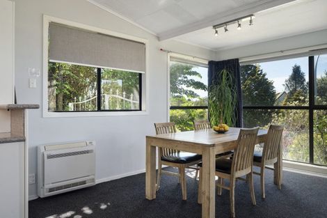 Photo of property in 13 Tirita Street, Kawaha Point, Rotorua, 3010