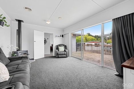 Photo of property in 7 Prestige Place, Maoribank, Upper Hutt, 5018