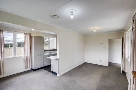 Photo of property in 9 Oxford Street, Taradale, Napier, 4112