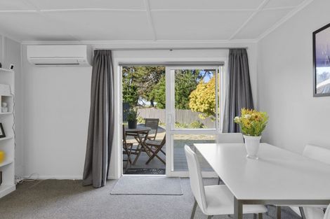 Photo of property in 15 South Crescent, Amberley, 7481