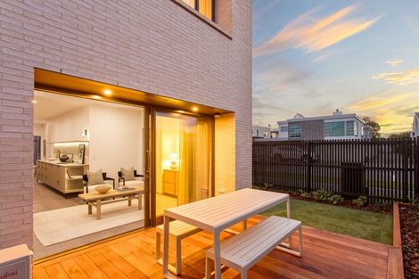 Photo of property in 2/44 Winchester Street, Merivale, Christchurch, 8014