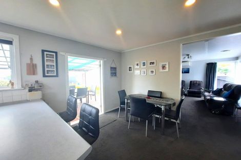 Photo of property in 8 Oban Place, Awapuni, Palmerston North, 4412