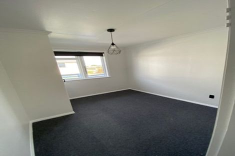 Photo of property in 128 Cornfoot Street, Castlecliff, Whanganui, 4501