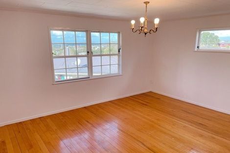 Photo of property in 15 Keegan Drive, Massey, Auckland, 0614