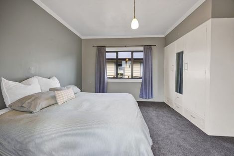 Photo of property in 15 Craig Street, Stratford, 4332