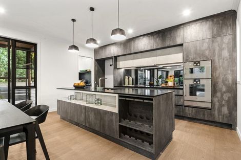 Photo of property in 5 Kina Place, Long Bay, Auckland, 0630