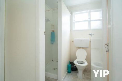 Photo of property in 115 Ruskin Road, Newlands, Wellington, 6037