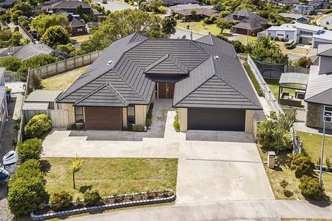 Photo of property in 8 Semaphore Lane, Whitby, Porirua, 5024
