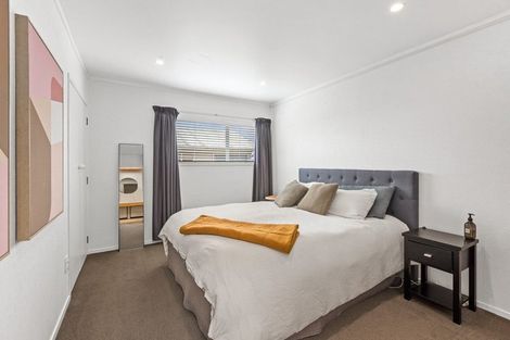 Photo of property in 5 Kotinga Avenue, Glen Eden, Auckland, 0602