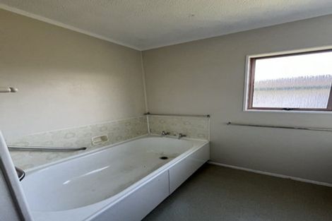 Photo of property in 3/16 Settlement Road, Papakura, 2110