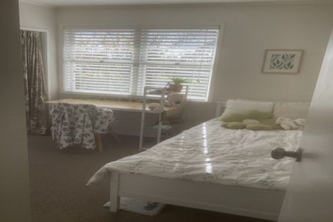 Photo of property in 2a Sycamore Drive, Sunnynook, Auckland, 0620