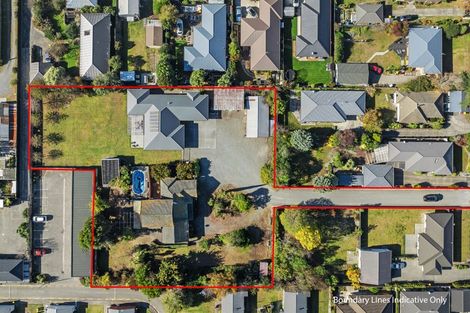 Photo of property in 217 Mairehau Road, Burwood, Christchurch, 8083
