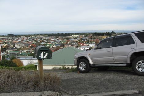 Photo of property in 42 Moana Crescent, Musselburgh, Dunedin, 9013