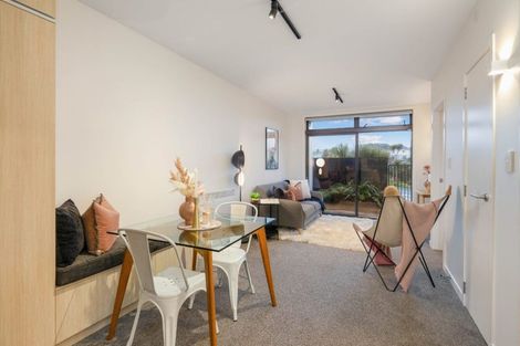 Photo of property in 2u3 Hindmarsh Street, Johnsonville, Wellington, 6037