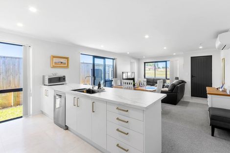 Photo of property in 5 Makomako Crescent, Wharewaka, Taupo, 3330
